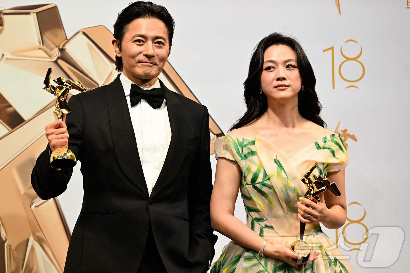 장동건·탕웨이, 아시아 필름 어워즈 액설런스상 수상: 뉴스1 PICK 장동건·탕웨이, 아시아 필름 어워즈 액설런스상 수상: 뉴스1 PICK