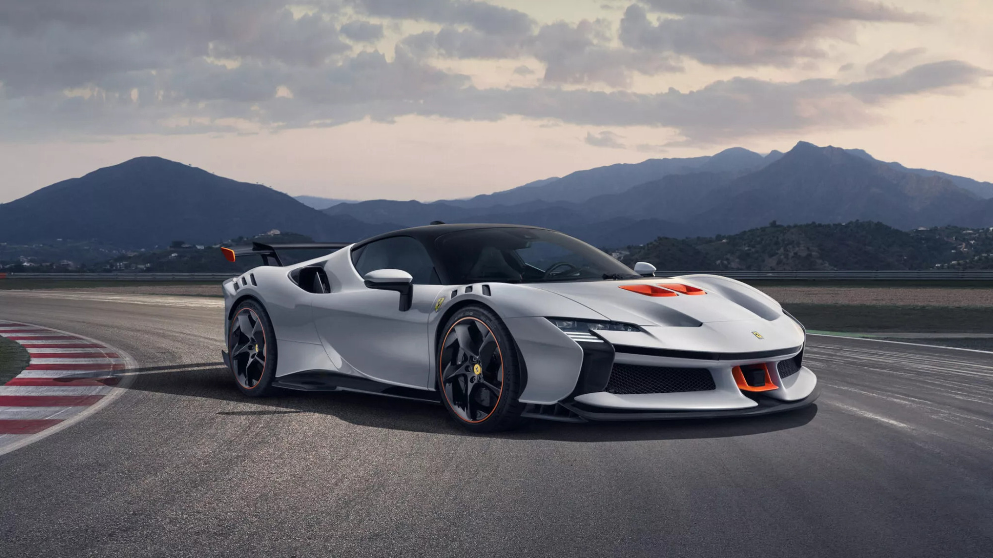 10 Fastest Standard Production Ferraris: A Track Performance Comparison 10 Fastest Standard Production Ferraris: A Track Performance Comparison