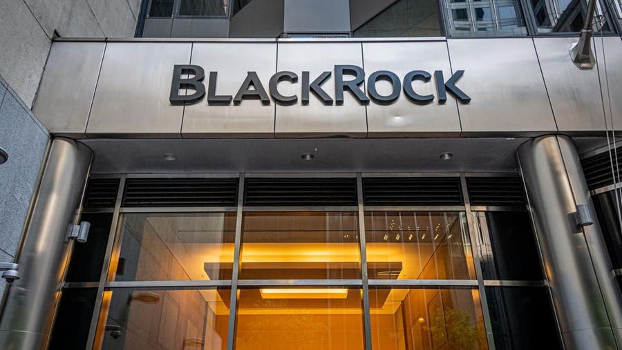 110% Return Predicted: Why Billionaires Are Investing In This BlackRock ETF 110% Return Predicted: Why Billionaires Are Investing In This BlackRock ETF