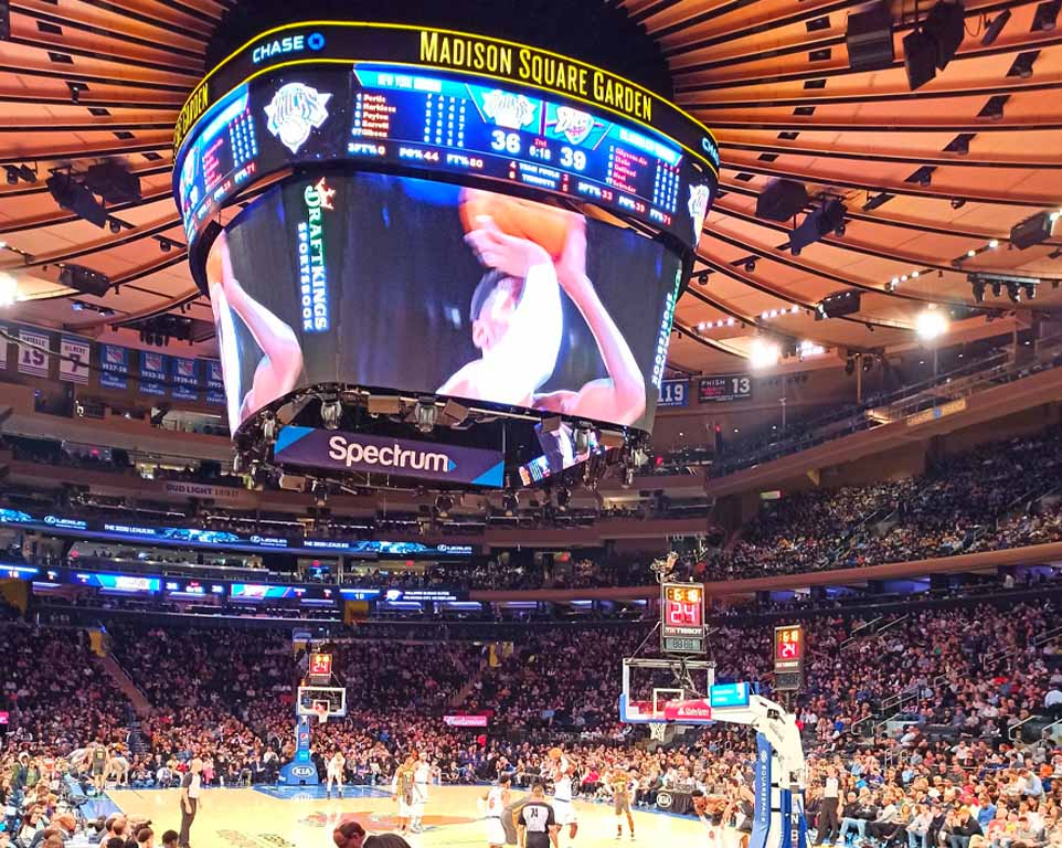 12 Guests We'd Love To See On A New York Knicks Roommates Show