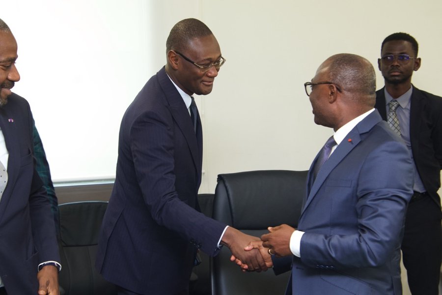 14 279 Voies Abidjan : Un Projet D'Adressage Avancé 14 279 Voies Abidjan : Un Projet D'Adressage Avancé