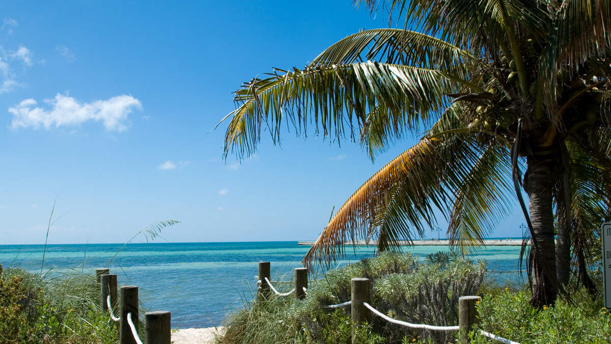 2025's Best US Beaches: Dr. Beach's Top 10 List 2025's Best US Beaches: Dr. Beach's Top 10 List