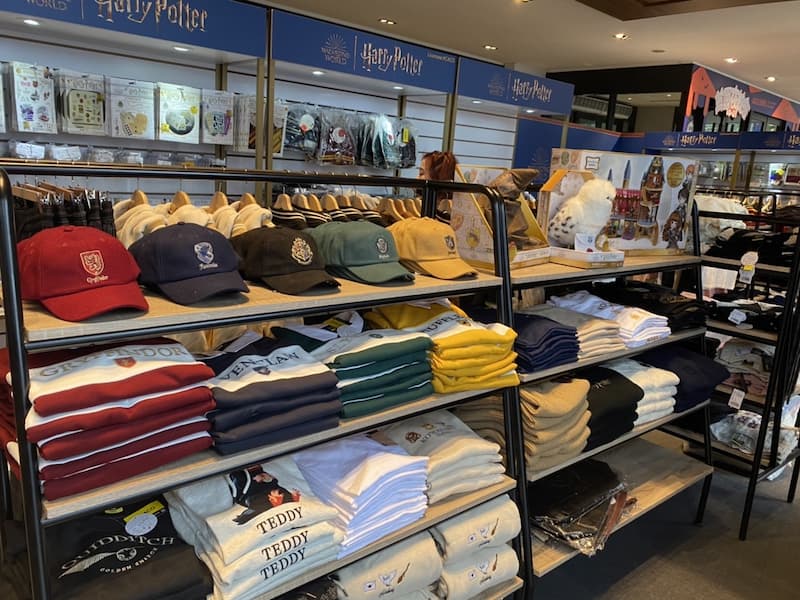 夢時代哈利波特快閃店:300款周邊商品,6月9日截止,最後搶購機會! 夢時代哈利波特快閃店:300款周邊商品,6月9日截止,最後搶購機會!
