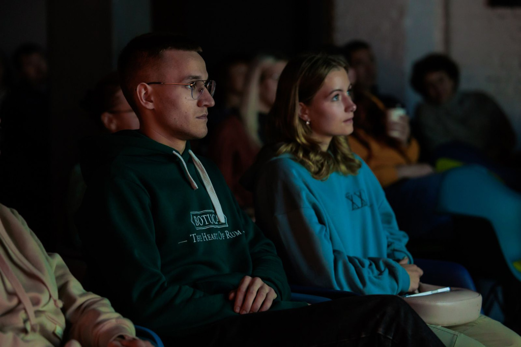 47-й Московский Международный Кинофестиваль: Объявление Победителей В Москве 47-й Московский Международный Кинофестиваль: Объявление Победителей В Москве