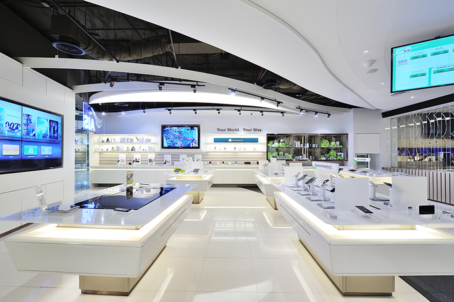 A Chocolate Lover's Dream: Lindt Opens Flagship Store In Central London A Chocolate Lover's Dream: Lindt Opens Flagship Store In Central London
