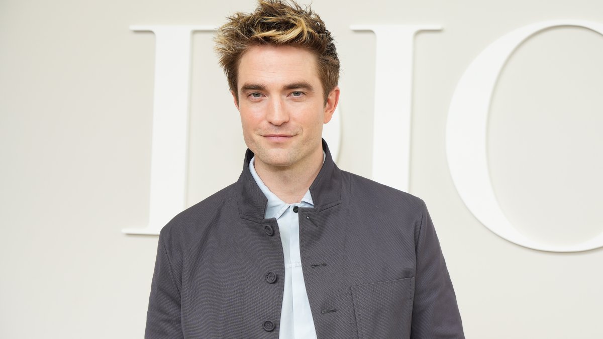 A Look At Robert Pattinson's Fatherhood: Diaper Duties And More A Look At Robert Pattinson's Fatherhood: Diaper Duties And More