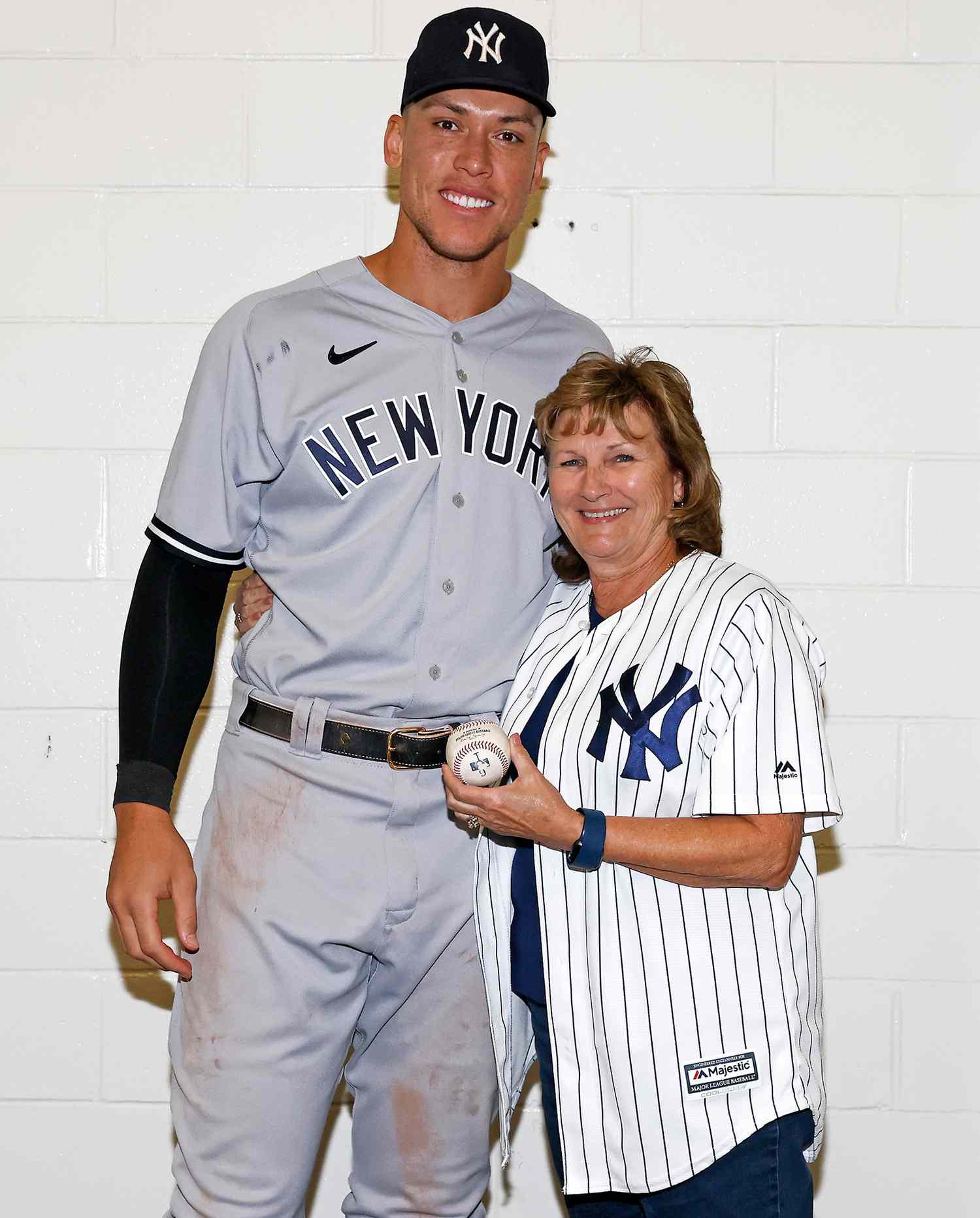 Aaron Judge's 2025 On-Field Goal: The Push-Up Revelation Aaron Judge's 2025 On-Field Goal: The Push-Up Revelation