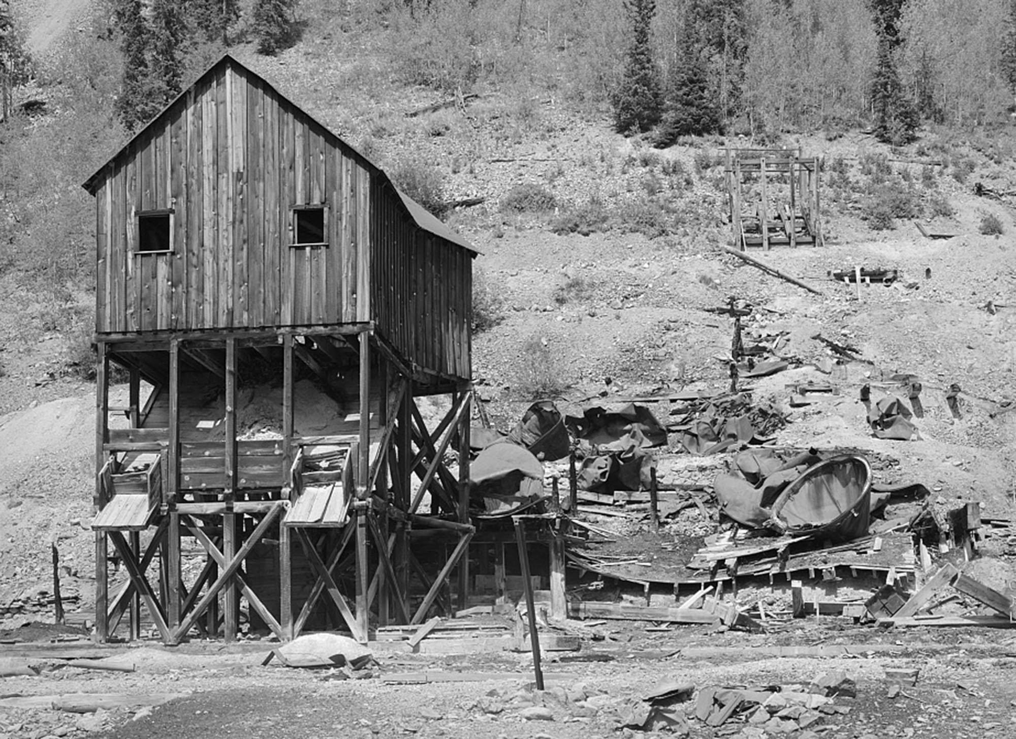 Abandoned Gold Mines: Exploring The Dangers Of Toxic Contamination Abandoned Gold Mines: Exploring The Dangers Of Toxic Contamination