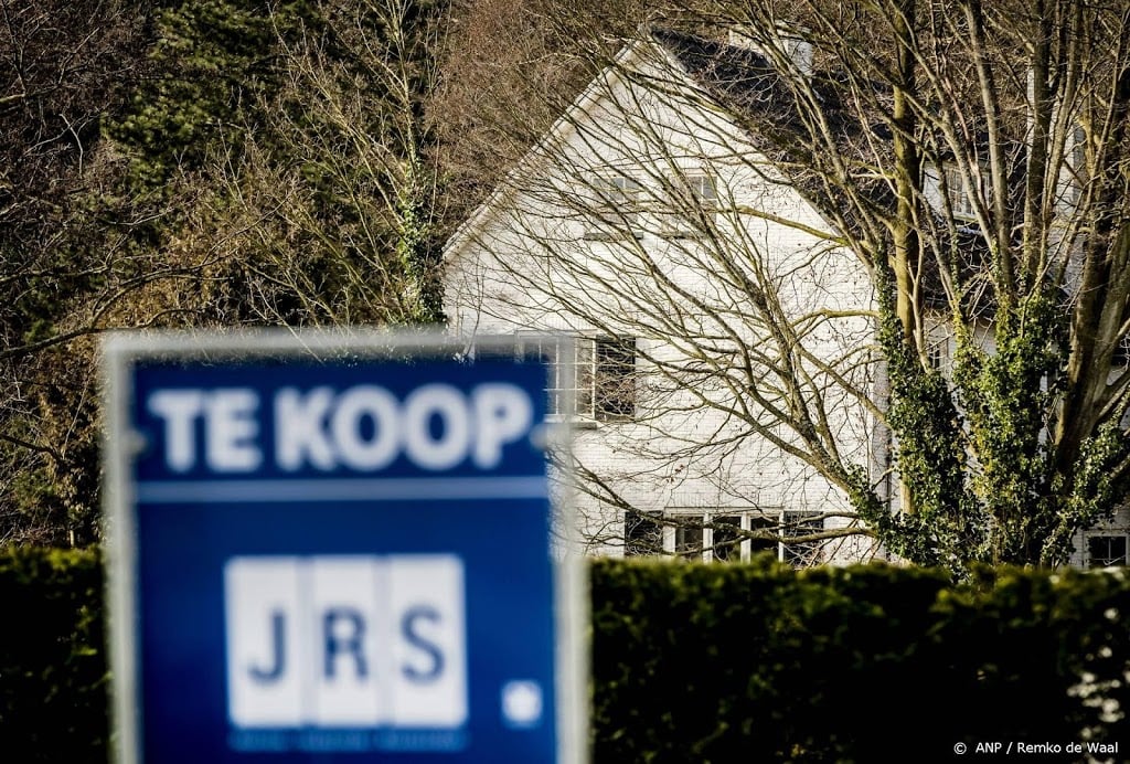 ABN Amro Voorspelt Stijgende Huizenprijzen Ondanks Renteverhoging ABN Amro Voorspelt Stijgende Huizenprijzen Ondanks Renteverhoging