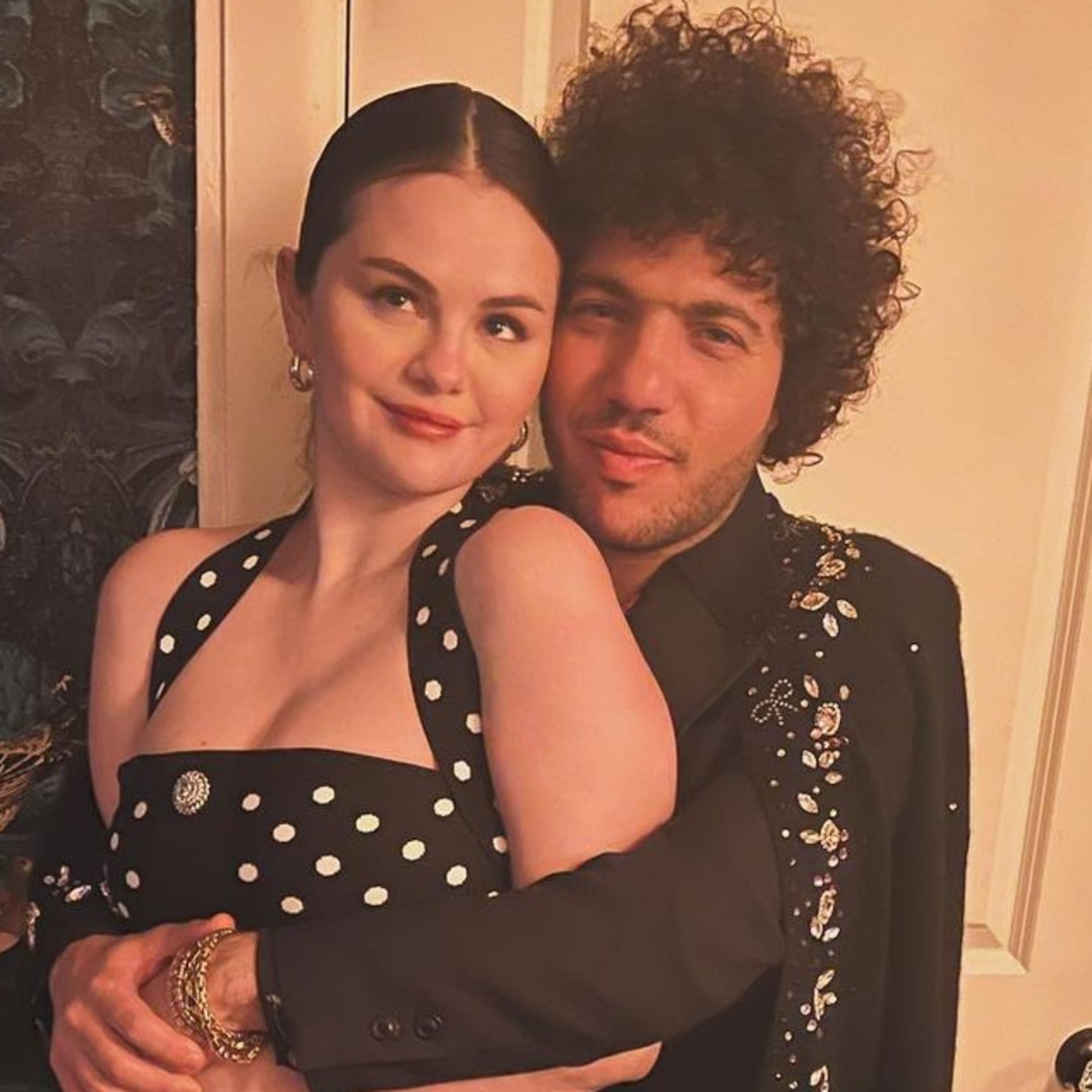 Accidental Exposure: Selena Gomez And Benny Blanco's Private Moment Accidental Exposure: Selena Gomez And Benny Blanco's Private Moment