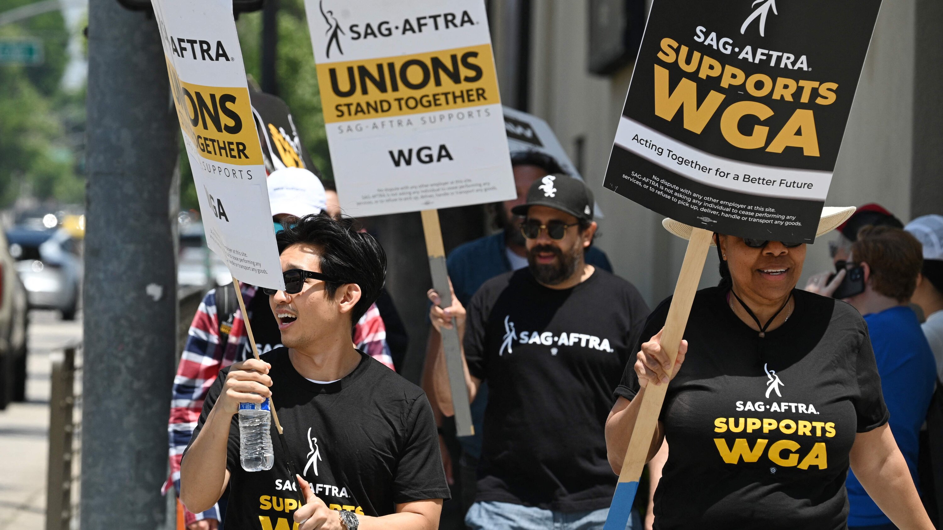 Actors Strike: Hollywood Faces Unprecedented Production Shutdown Actors Strike: Hollywood Faces Unprecedented Production Shutdown