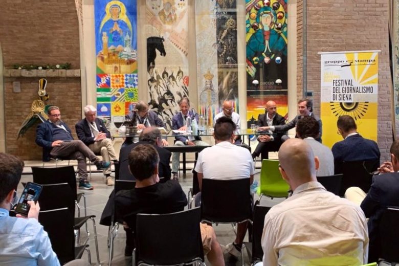 Addio A Mario Nanni: Commemorazione Di Un'Icona Del Giornalismo Italiano Addio A Mario Nanni: Commemorazione Di Un'Icona Del Giornalismo Italiano