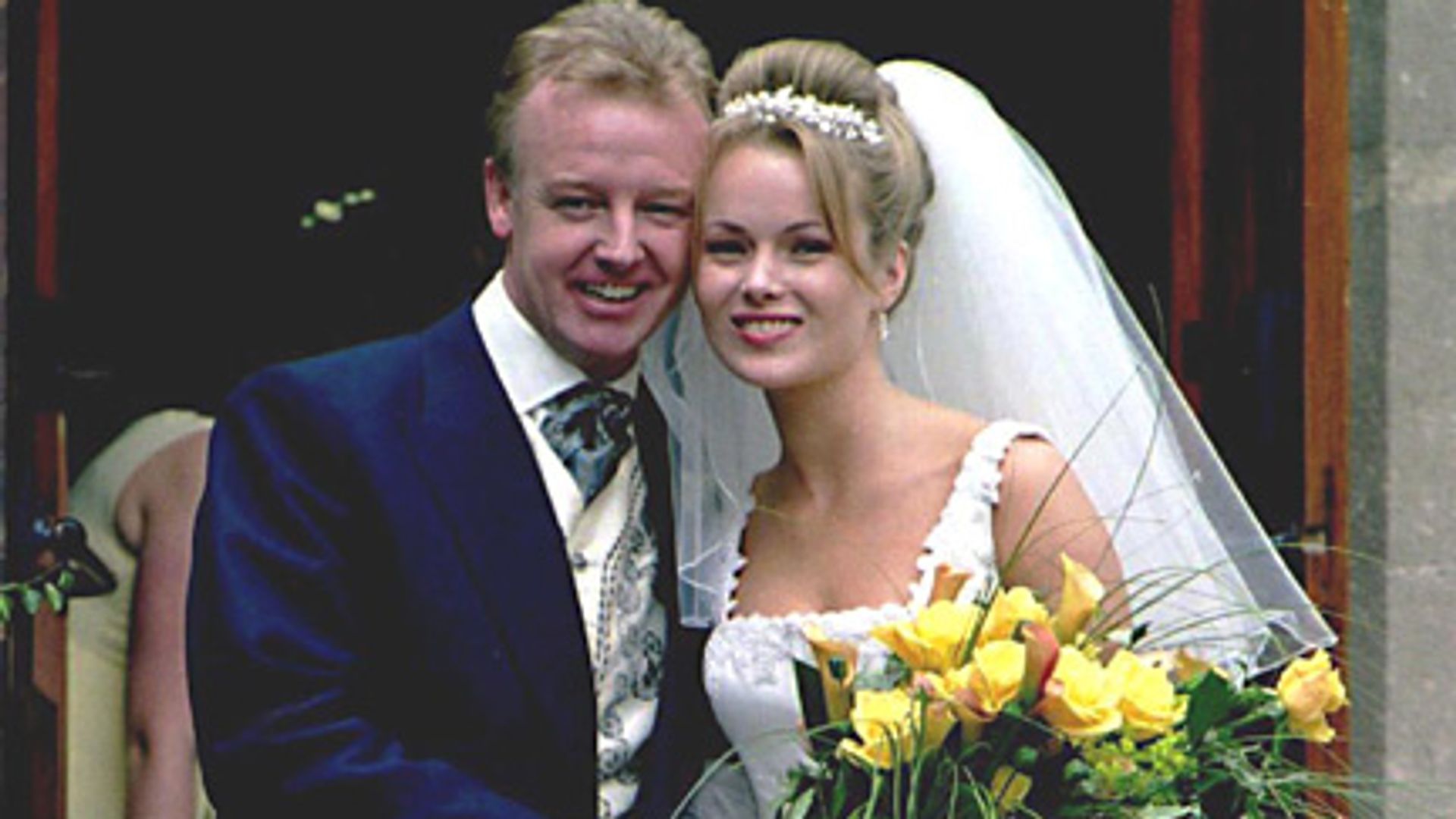 Addressing The Gossip: Amanda Holden's Statement Following Les Dennis Separation Addressing The Gossip: Amanda Holden's Statement Following Les Dennis Separation