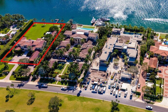 AirTrunk Billionaire Expands Sydney Portfolio: New Crown Property Acquisition AirTrunk Billionaire Expands Sydney Portfolio: New Crown Property Acquisition