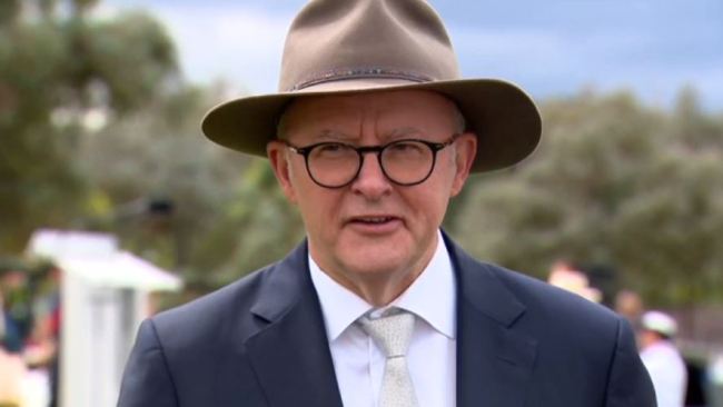 Albanese Vs. Dutton: A Crucial Election Pitch Albanese Vs. Dutton: A Crucial Election Pitch