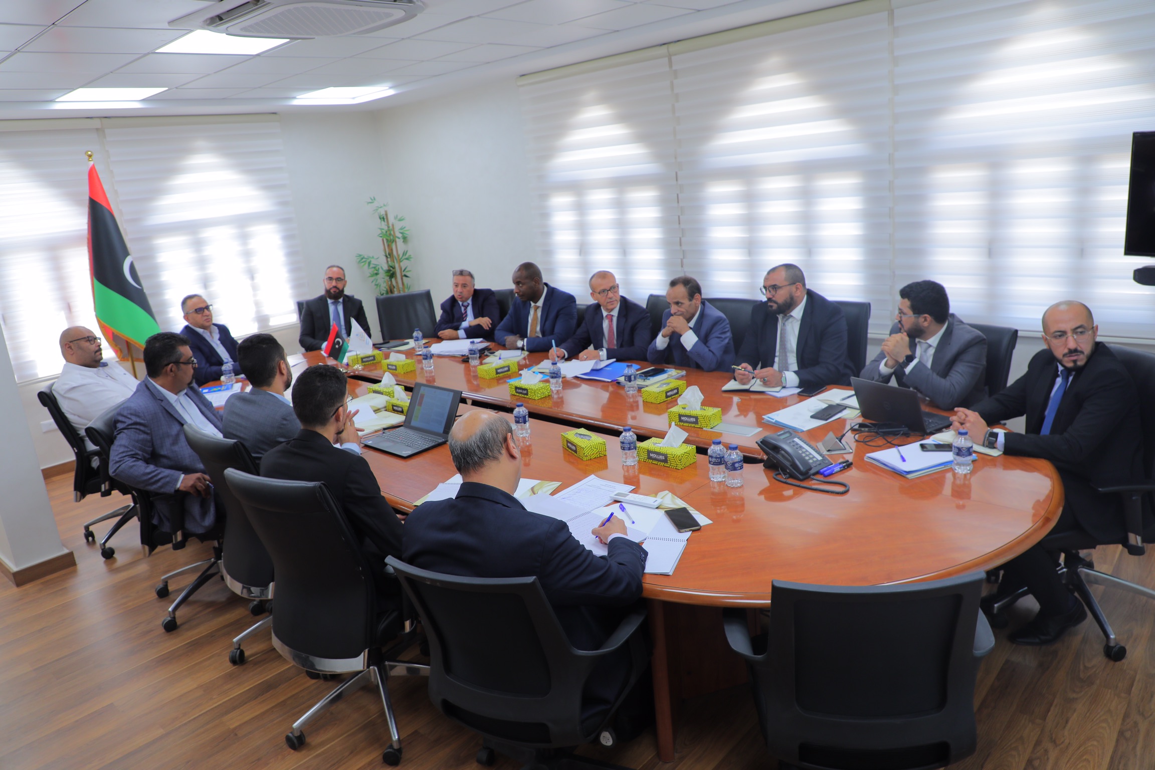 البرلمان العراقي يناقش تقريري ديوان المحاسبة: مخالفات 2022 و 2023 البرلمان العراقي يناقش تقريري ديوان المحاسبة: مخالفات 2022 و 2023