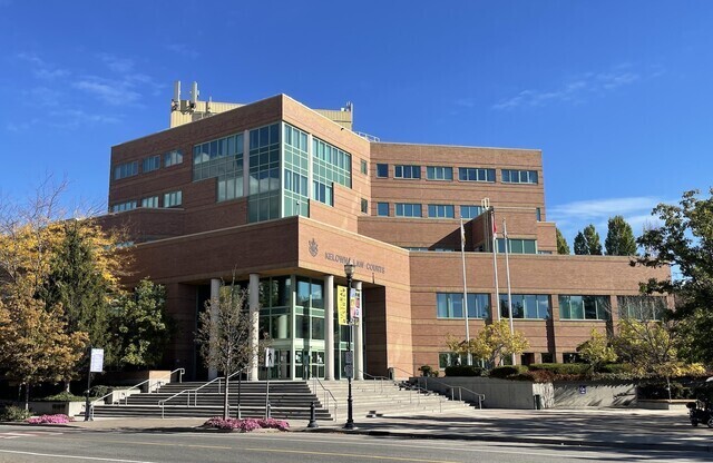 Alleged Kelowna Bear Spray Victims Detail Halloween Night Attack Alleged Kelowna Bear Spray Victims Detail Halloween Night Attack