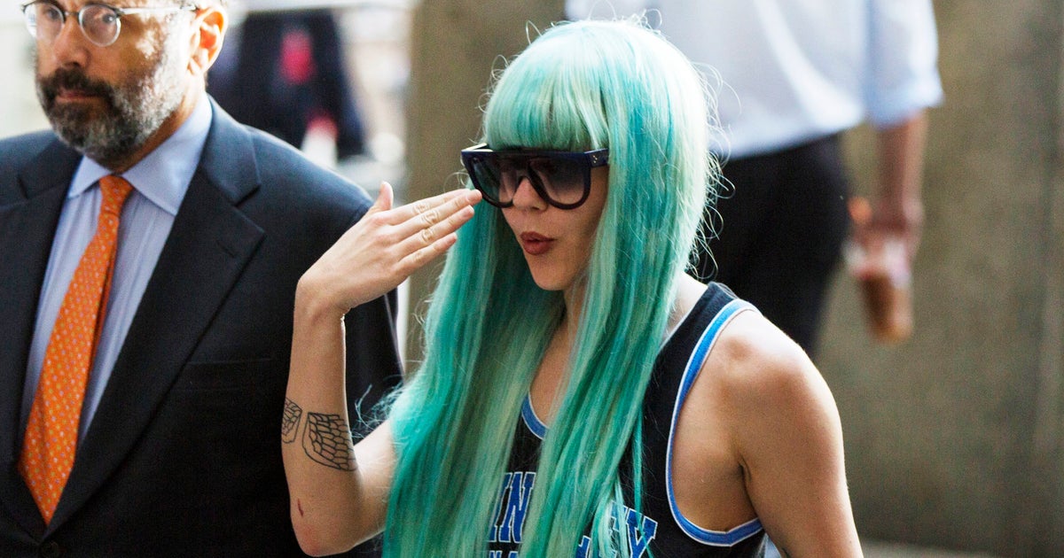 Amanda Bynes' Classmate Claims Tragic School Ritual Amanda Bynes' Classmate Claims Tragic School Ritual