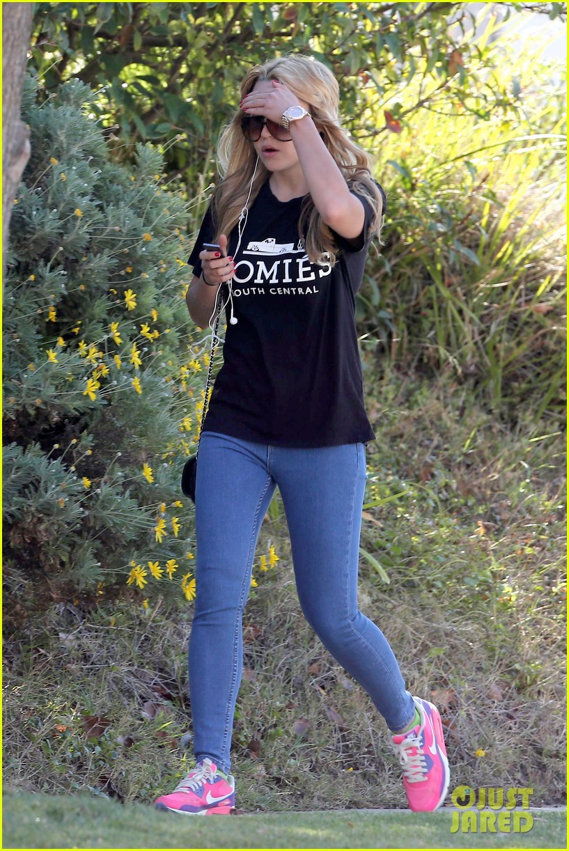 Amanda Bynes Steps Out: New OnlyFans Content Revealed Amanda Bynes Steps Out: New OnlyFans Content Revealed