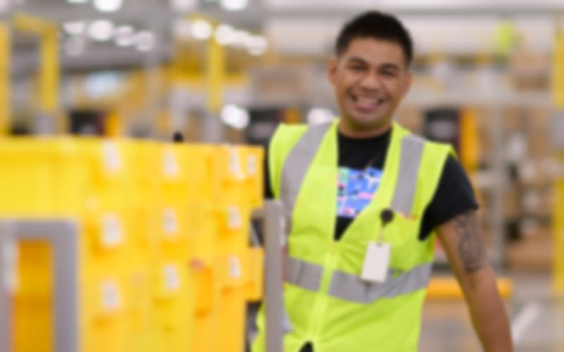 Amazon Locker Hosting: Opportunities And Requirements Amazon Locker Hosting: Opportunities And Requirements