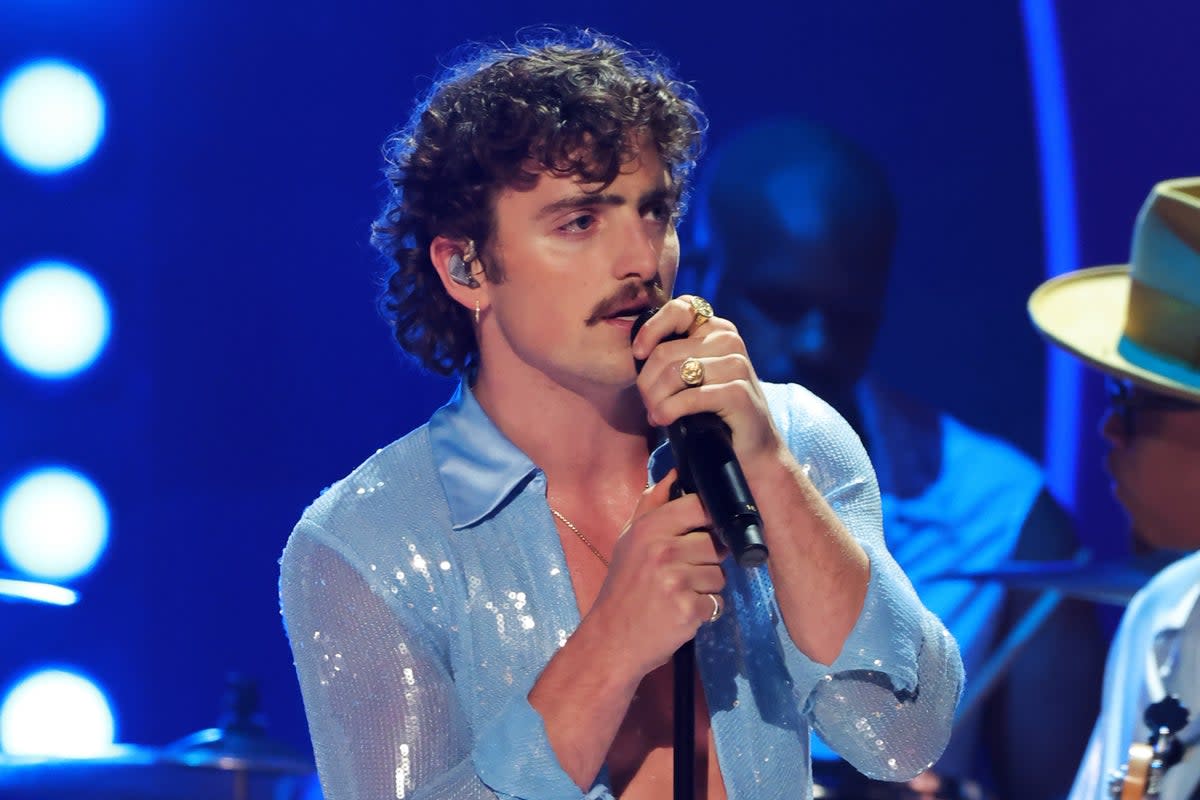 American Music Awards: Benson Boone And Lainey Wilson Set To Perform American Music Awards: Benson Boone And Lainey Wilson Set To Perform