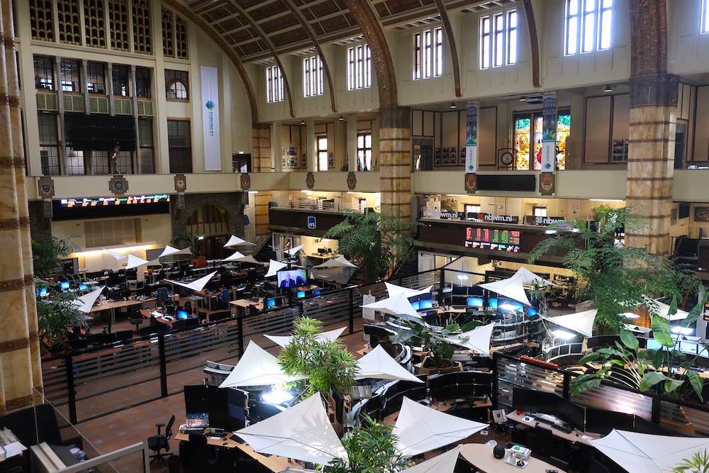 Amsterdam Stock Exchange Suffers Third Consecutive Day Of Losses Amsterdam Stock Exchange Suffers Third Consecutive Day Of Losses