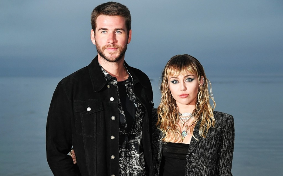 Analisis Lirik Dan Musik Singel Baru Miley Cyrus: Analisis Lirik Dan Musik Singel Baru Miley Cyrus:
