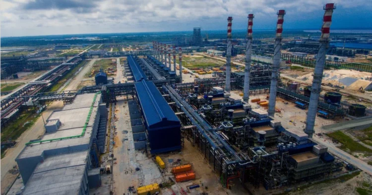Analyzing The Impact Of Dangote's Refinery On NNPC's Petrol Pricing Power Analyzing The Impact Of Dangote's Refinery On NNPC's Petrol Pricing Power