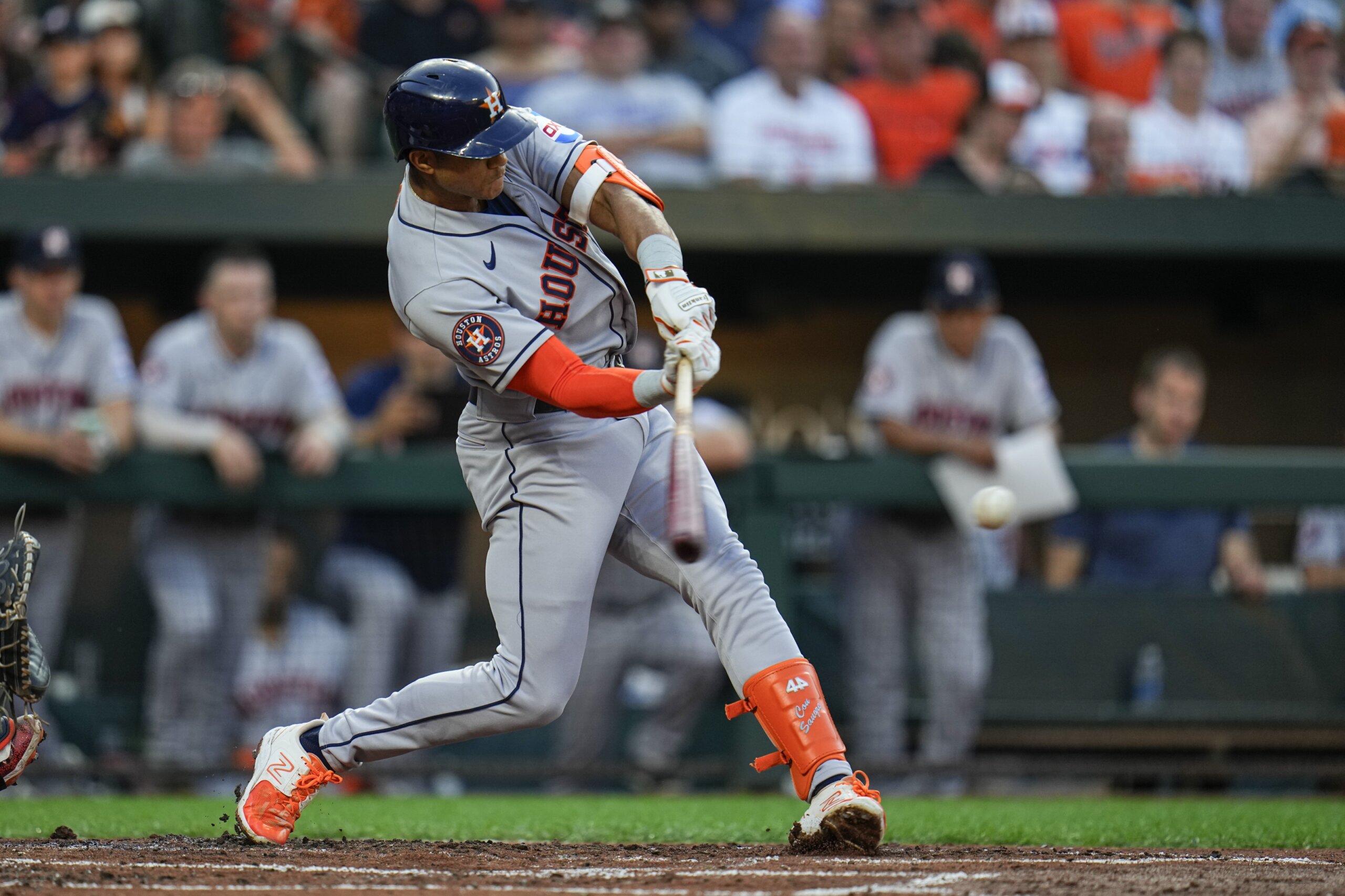 Angels Defeat Padres: Ward's 9th Inning Grand Slam Secures Victory Angels Defeat Padres: Ward's 9th Inning Grand Slam Secures Victory