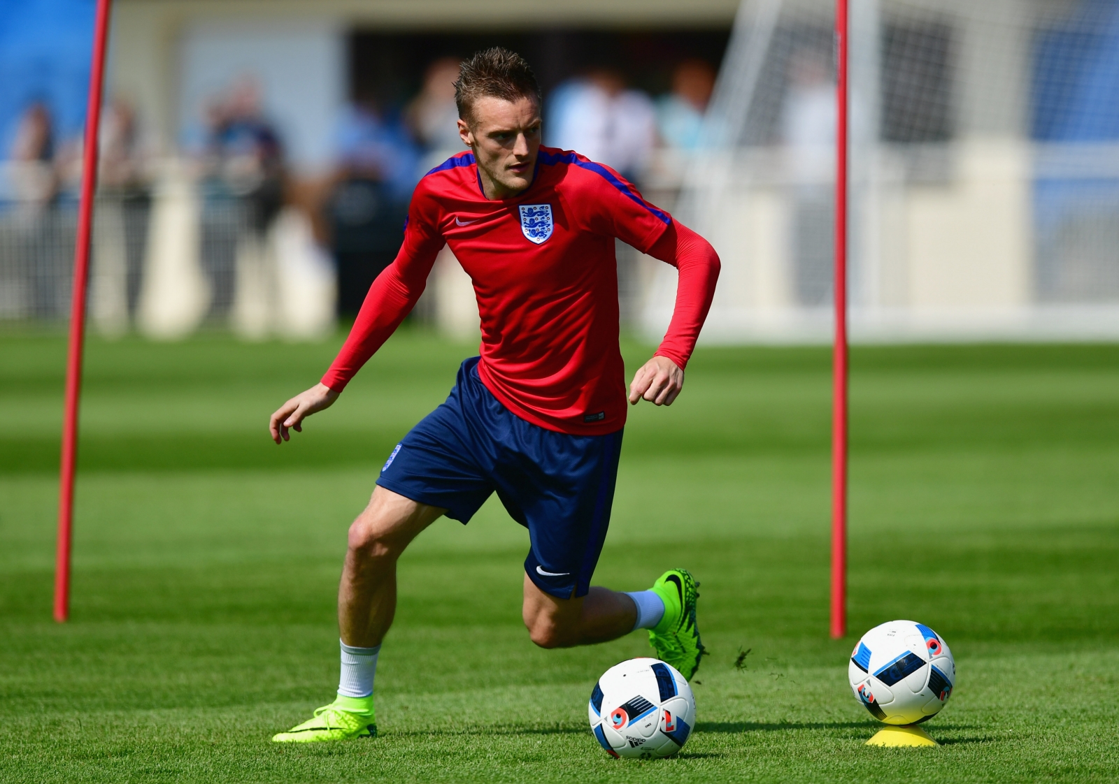 Arsenal Striker Target: Tottenham's £58m Bid Faced With Gunners Interest Arsenal Striker Target: Tottenham's £58m Bid Faced With Gunners Interest