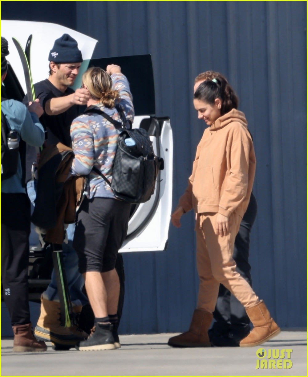 Ashton Kutcher And Mila Kunis' Romanian Trip: Family Time Amidst Relationship Speculation Ashton Kutcher And Mila Kunis' Romanian Trip: Family Time Amidst Relationship Speculation