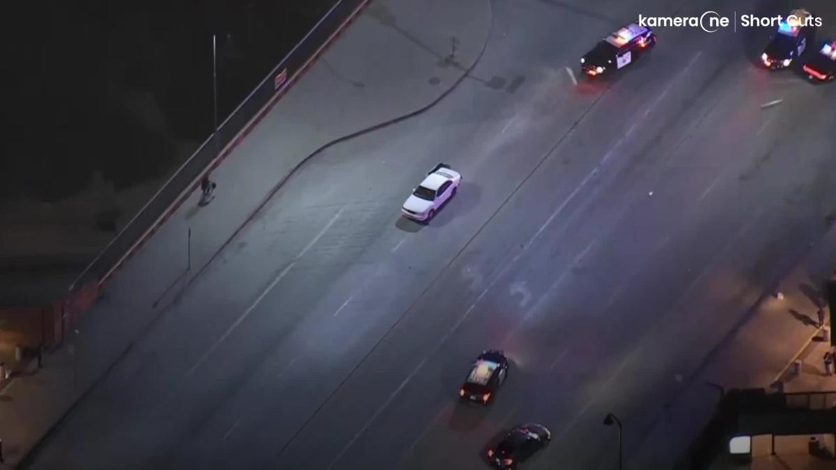 Astonishing 90mph Refueling: Police Helicopter Chase Ends In Dramatic Moment Astonishing 90mph Refueling: Police Helicopter Chase Ends In Dramatic Moment