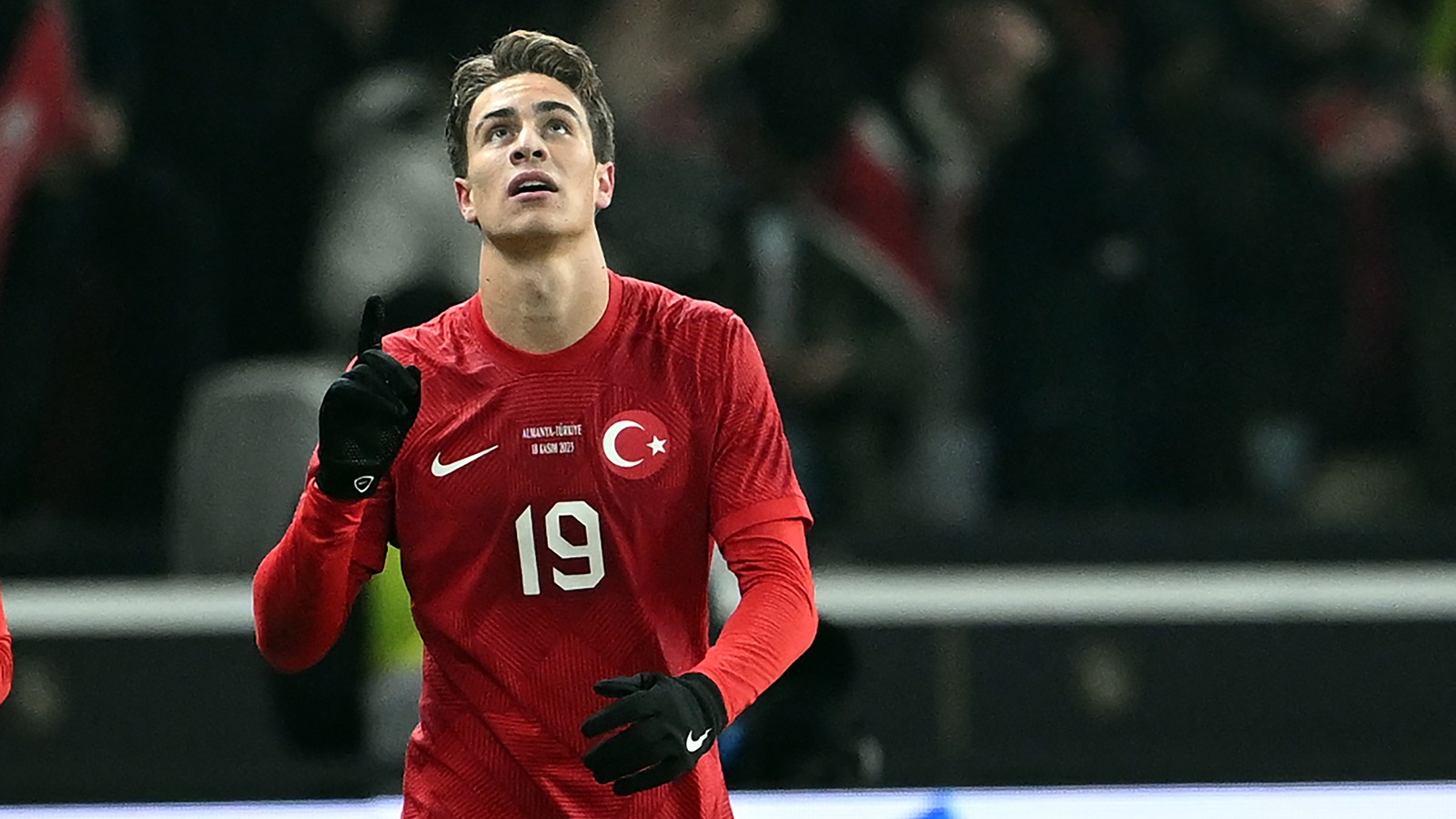 Avrupa'yı Kasıp Kavuracak Transfer: İngiliz Devi Anlaşmayı Neredeyse Tamamladı Avrupa'yı Kasıp Kavuracak Transfer: İngiliz Devi Anlaşmayı Neredeyse Tamamladı