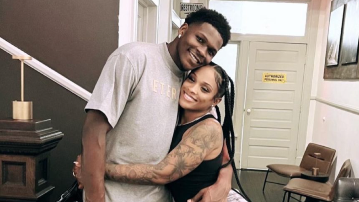 Ayesha Howard Raising Daughter With Anthony Edwards: A New Family Dynamic Ayesha Howard Raising Daughter With Anthony Edwards: A New Family Dynamic