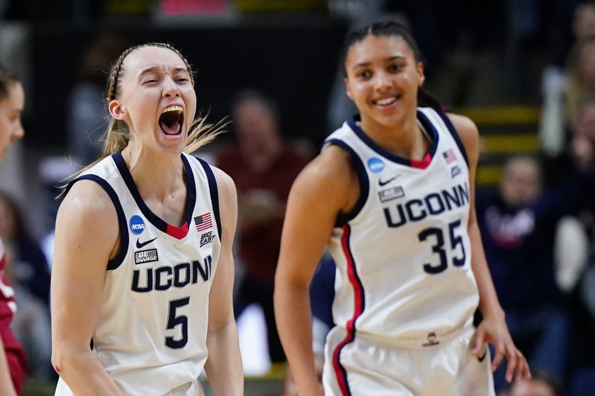 Azzi Fudd And Paige Bueckers: Comparing Their WNBA Draft And UConn Looks Azzi Fudd And Paige Bueckers: Comparing Their WNBA Draft And UConn Looks