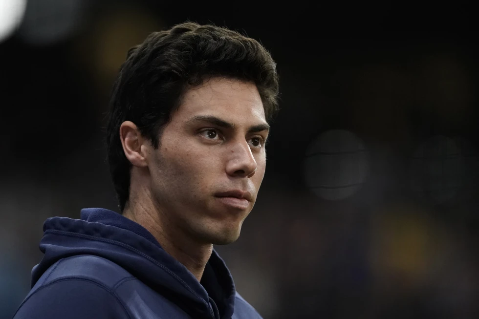Back From Surgery: Christian Yelich Begins Spring Training Back From Surgery: Christian Yelich Begins Spring Training