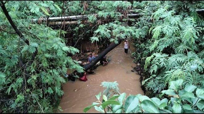 Basarnas Duga Balita Tenggelam Di Parit Batu Ampar Terbawa Arus Ke Waduk Wonorejo Basarnas Duga Balita Tenggelam Di Parit Batu Ampar Terbawa Arus Ke Waduk Wonorejo