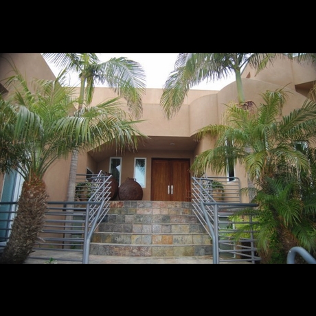 Beach House Paradise: An MTV Cribs Perspective Beach House Paradise: An MTV Cribs Perspective