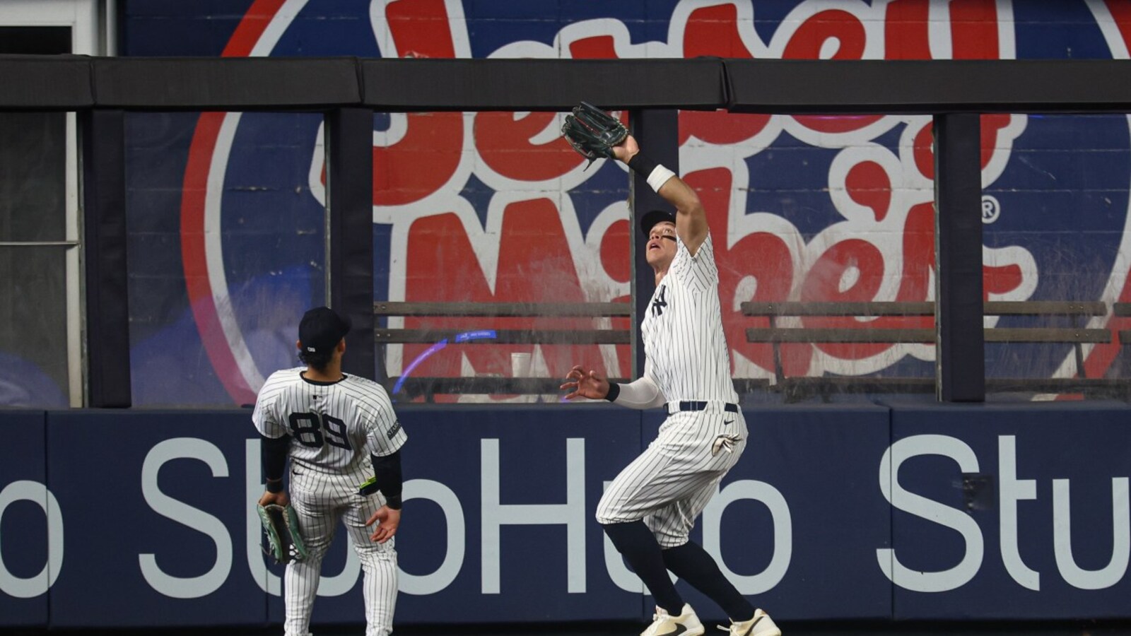 Bellinger To Bat Behind Judge In Yankees' Lineup Strategy Bellinger To Bat Behind Judge In Yankees' Lineup Strategy