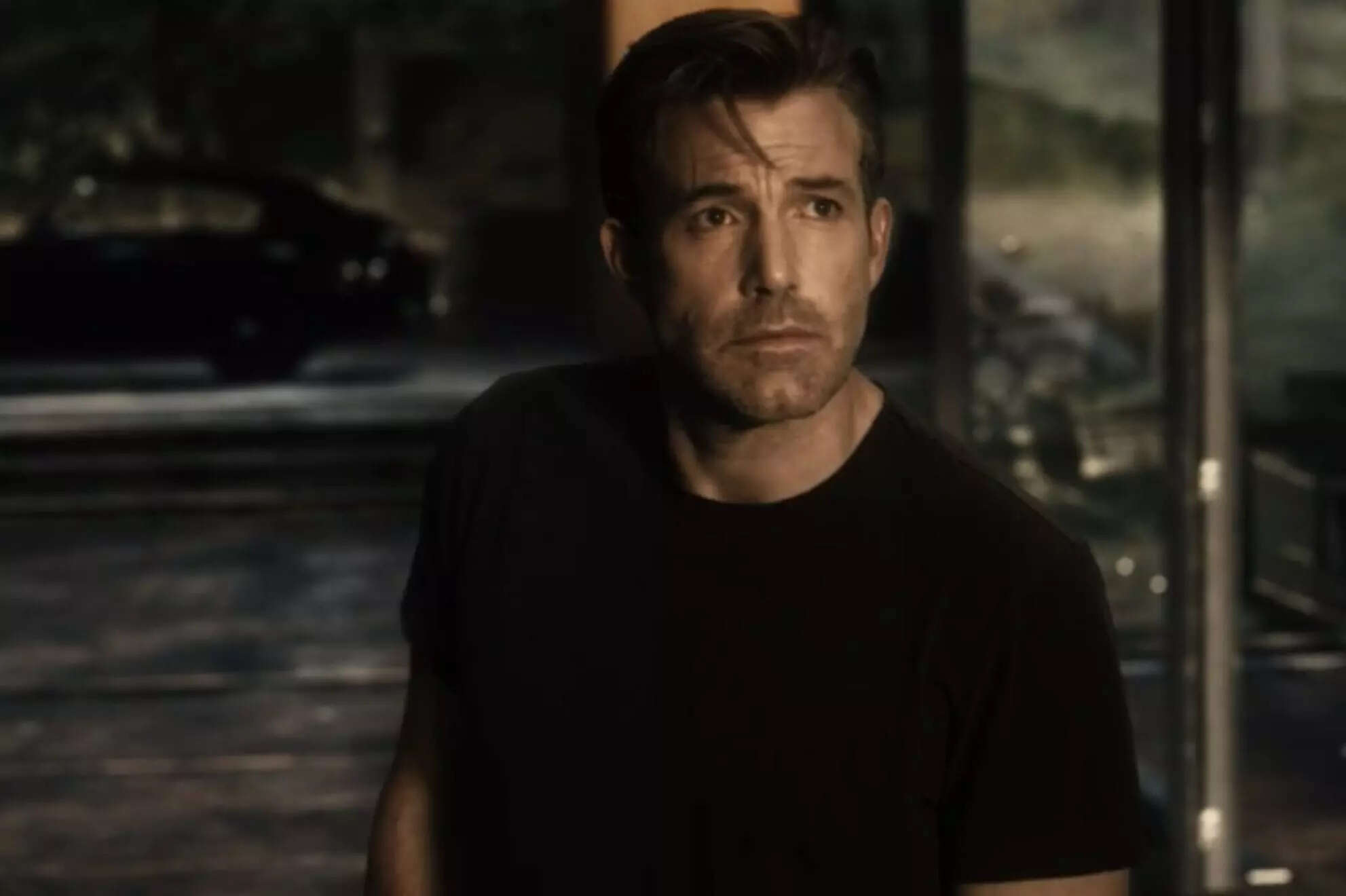 Ben Affleck And Gillian Anderson Film Dramatic Shootout Scene Ben Affleck And Gillian Anderson Film Dramatic Shootout Scene