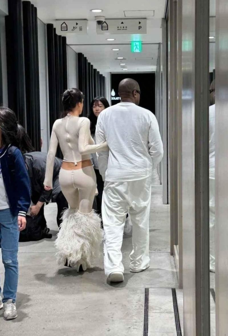 Bianca Censori And Kanye West: Spotted Together In Spain Bianca Censori And Kanye West: Spotted Together In Spain