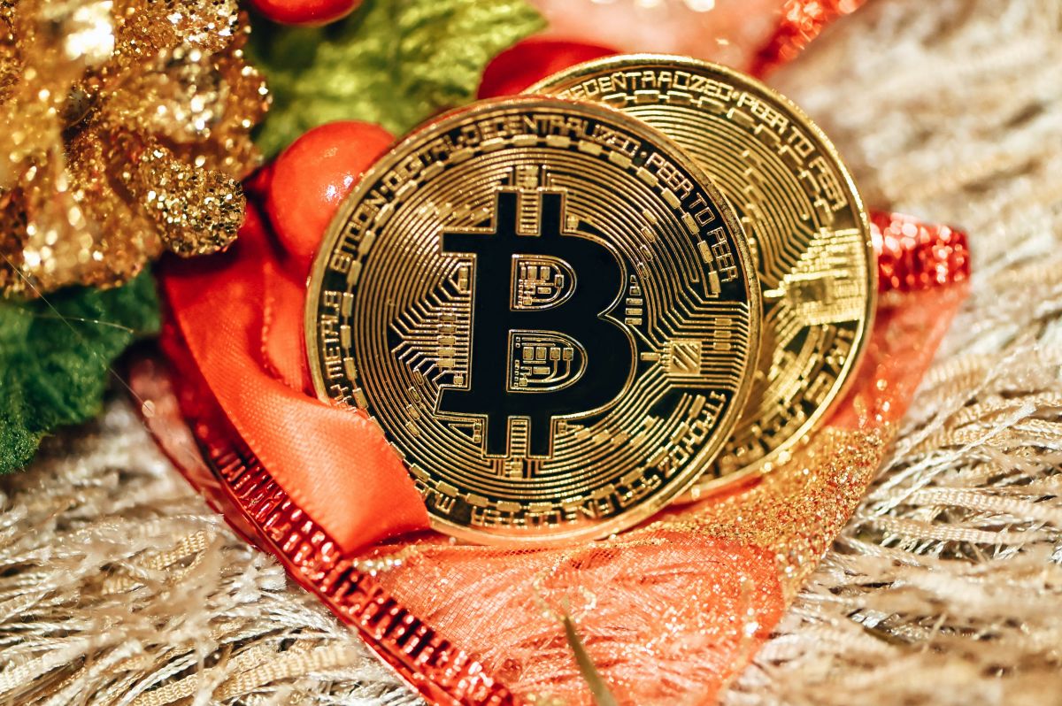 Bitcoin Hits All-Time High Amidst Positive US Regulatory Outlook Bitcoin Hits All-Time High Amidst Positive US Regulatory Outlook