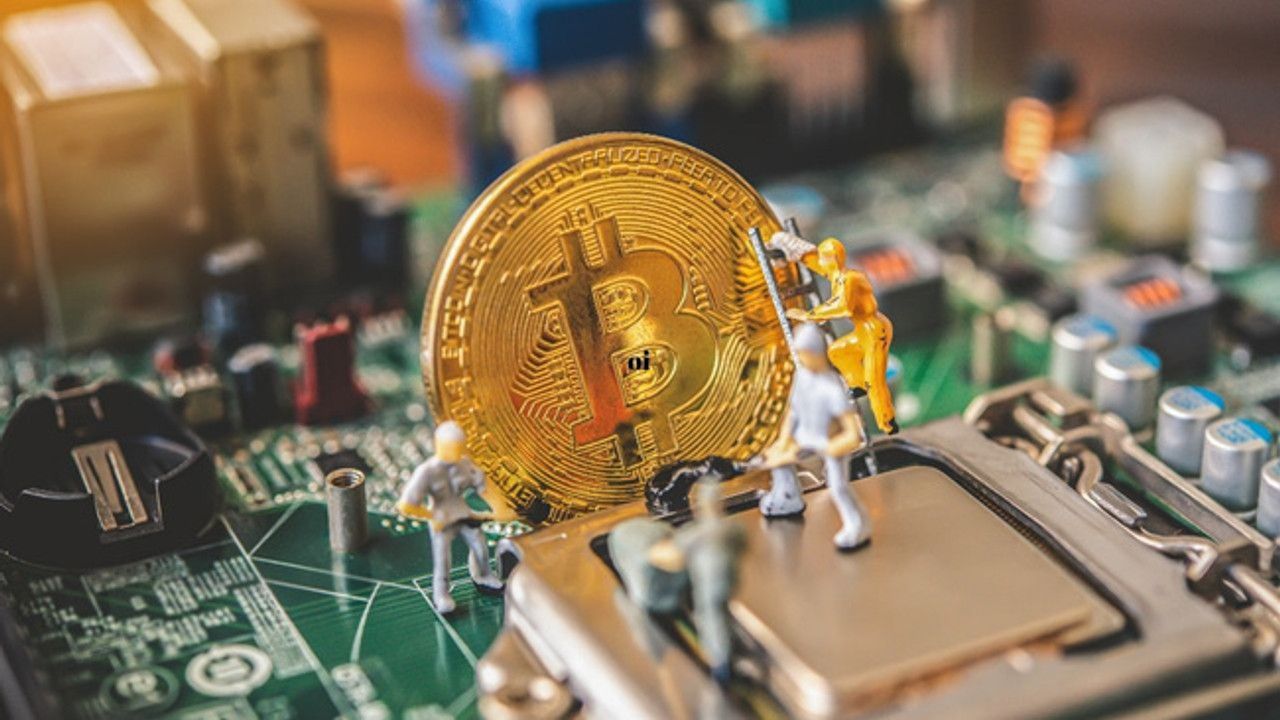Bitcoin Madenciliği: Son Durak Mı? Bitcoin Madenciliği: Son Durak Mı?