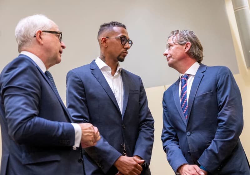 Boateng And Kruse Trade Accusations Amidst Hertha's Woes Boateng And Kruse Trade Accusations Amidst Hertha's Woes