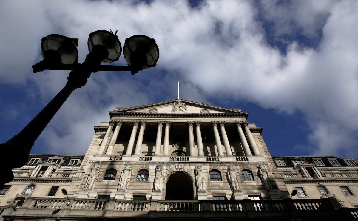 BOE Rate Cut Probabilities Decline Following Lower UK Inflation BOE Rate Cut Probabilities Decline Following Lower UK Inflation