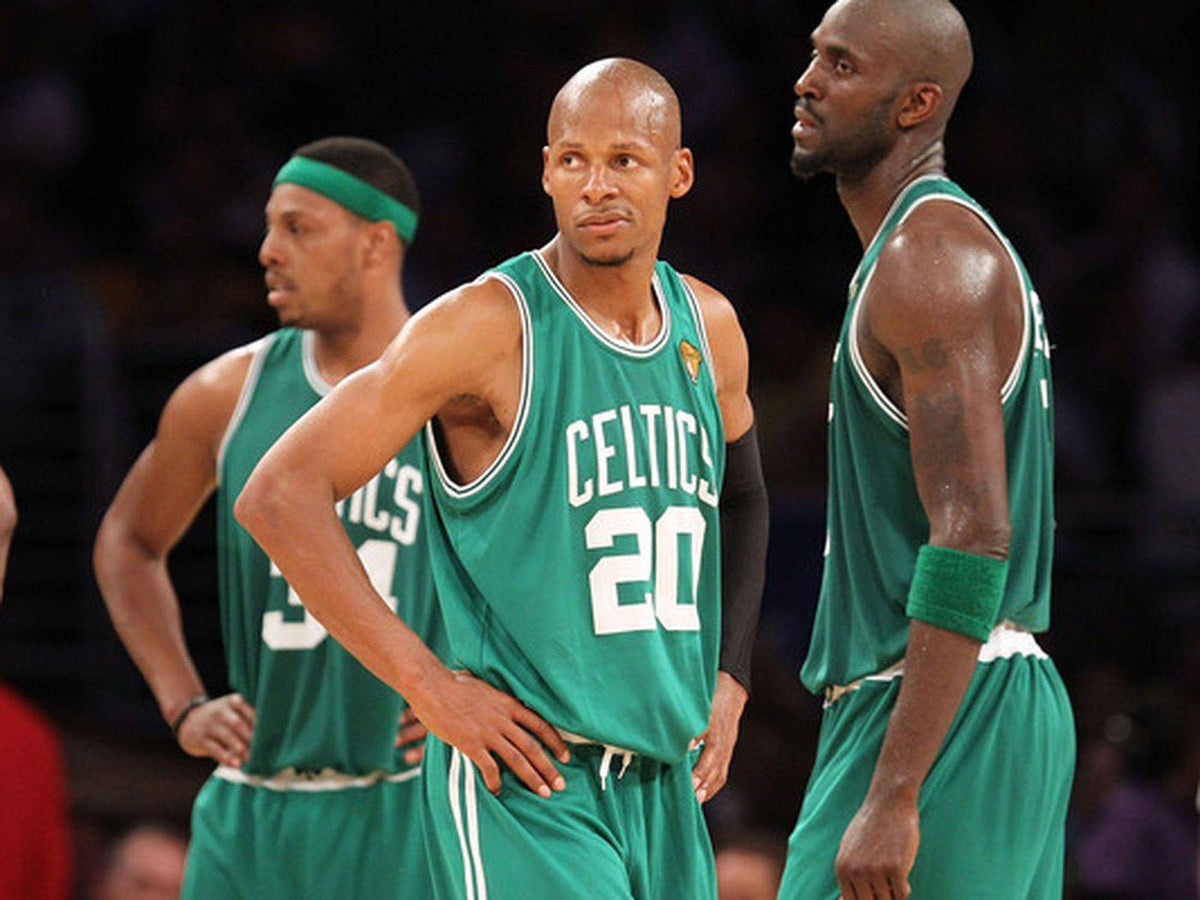 Boston Celtics Guard Shuns NBA Award Campaign Boston Celtics Guard Shuns NBA Award Campaign