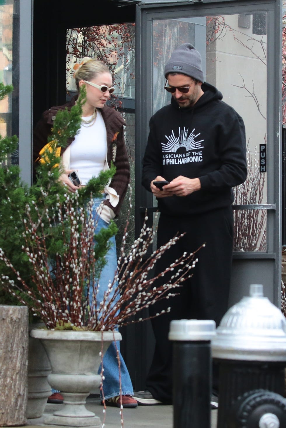 Bradley Cooper Prioritizes Love: Is Gigi Hadid The Reason For His Falling Out With Leonardo DiCaprio? Bradley Cooper Prioritizes Love: Is Gigi Hadid The Reason For His Falling Out With Leonardo DiCaprio?