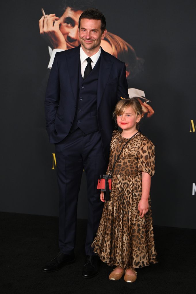 Bradley Cooper's Daughter Lea, 7, Matches Him In Green At Super Bowl 2025 Bradley Cooper's Daughter Lea, 7, Matches Him In Green At Super Bowl 2025
