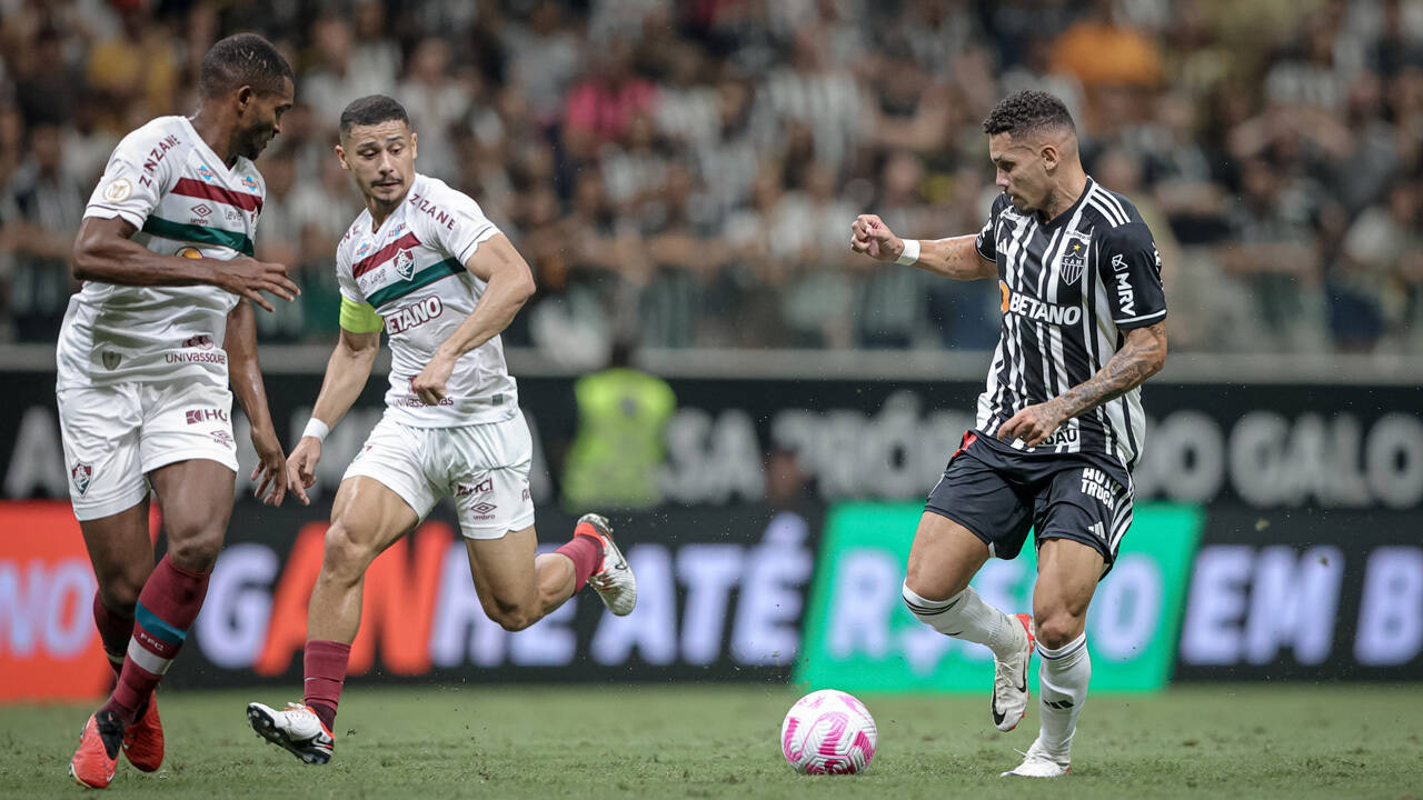 Brasileirão: Arrascaeta Brilha Com Dois Gols E Flamengo Vence O Grêmio Brasileirão: Arrascaeta Brilha Com Dois Gols E Flamengo Vence O Grêmio