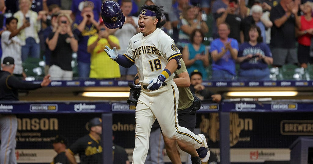 Brewers' Historic Nine Stolen Bases Power Blowout Win Over A's Brewers' Historic Nine Stolen Bases Power Blowout Win Over A's